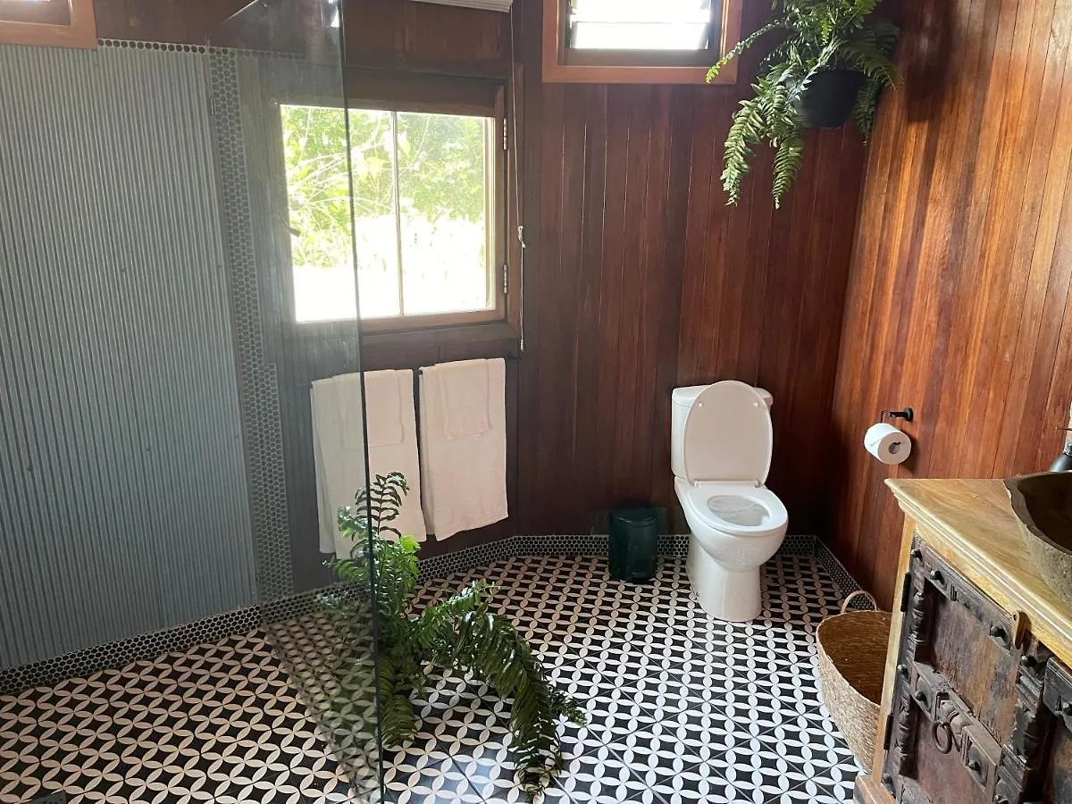 Yurts Of Currumbin Valley - Yurt 2 Guest house